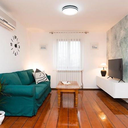Ferienwohnung Bepa Supetar Exterior foto