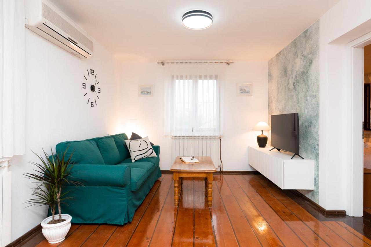 Ferienwohnung Bepa Supetar Exterior foto