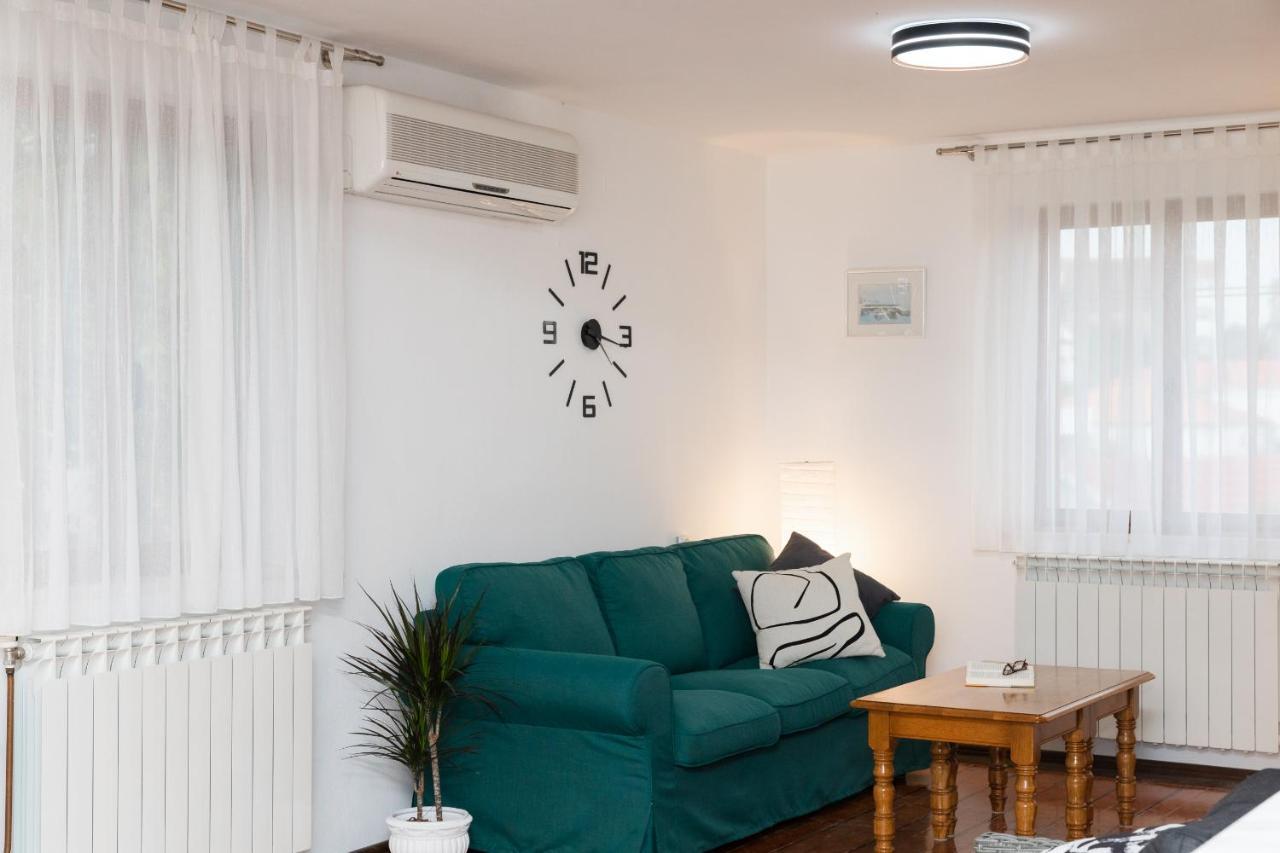 Ferienwohnung Bepa Supetar Exterior foto