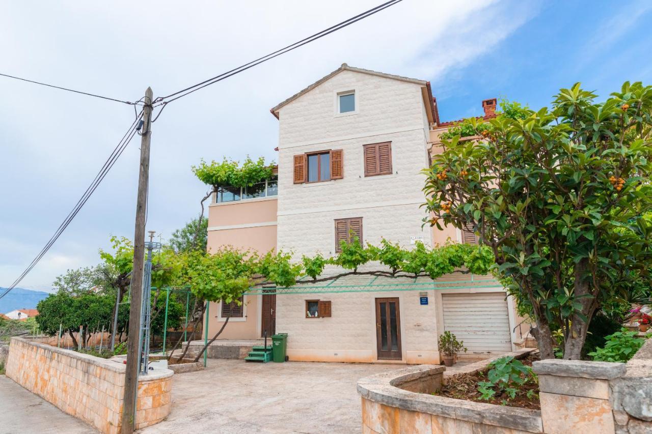 Ferienwohnung Bepa Supetar Exterior foto
